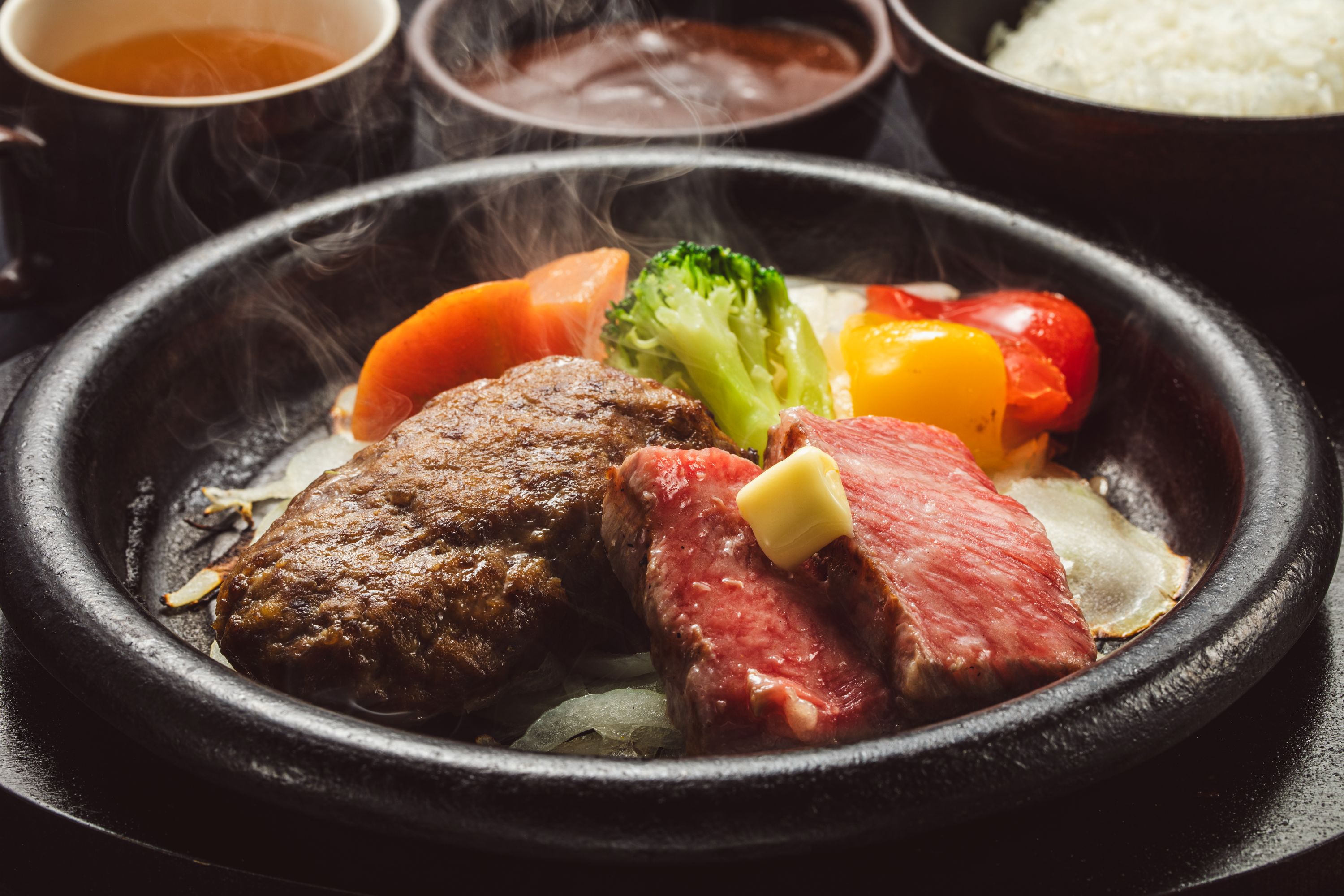 三田屋本店―やすらぎの郷―神戸三田プレミアムアウトレット店 鉄板ステーキ&ハンバーグ